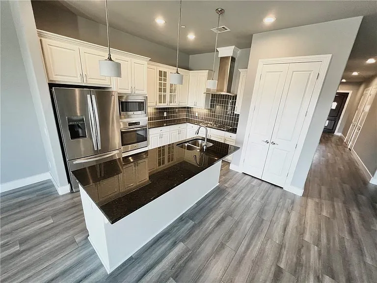 2601 N Quinlan Park Rd #507 — Photo 5