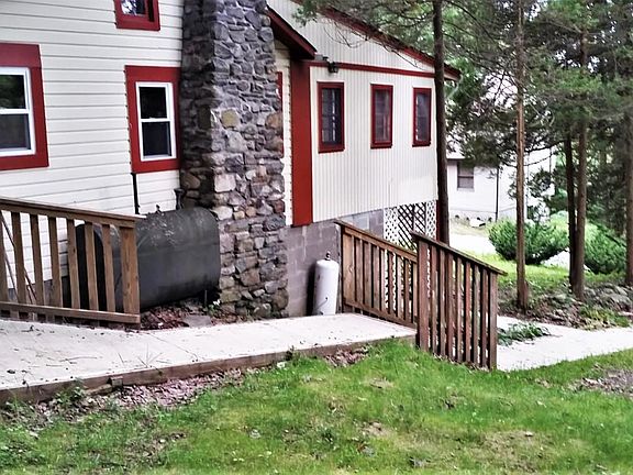 2nd image of 43 Woodland Cir S