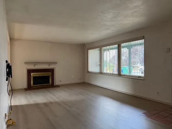 111 NE 92nd St, Seattle, WA 98115
