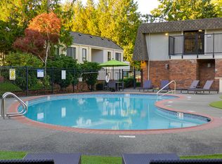 Palisades, Bellevue, WA 98005