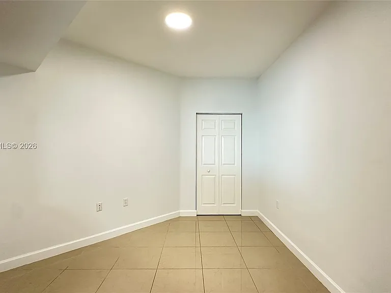 140 S Dixie Hwy #808 — Photo 5