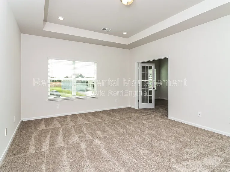 415 Sierra Point SW — Photo 12