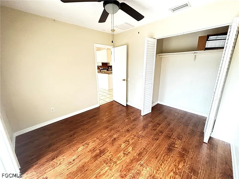 5660 Foxlake Dr — Photo 9