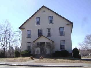 157 High St APT 3, Hampton, NH 03842