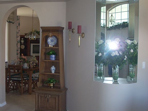 2nd image of 3925 Meadowlark Ct