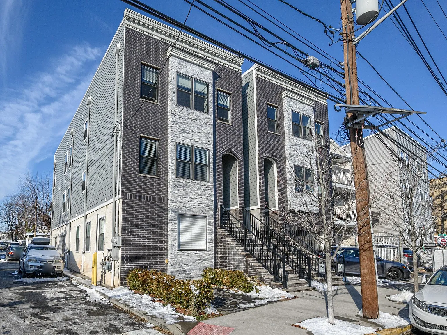 3 bed, 2.0 bath, $3,400 — Photo 2