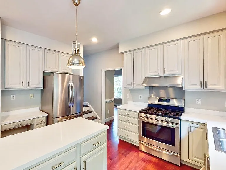 425 New Parkside Dr — Photo 21