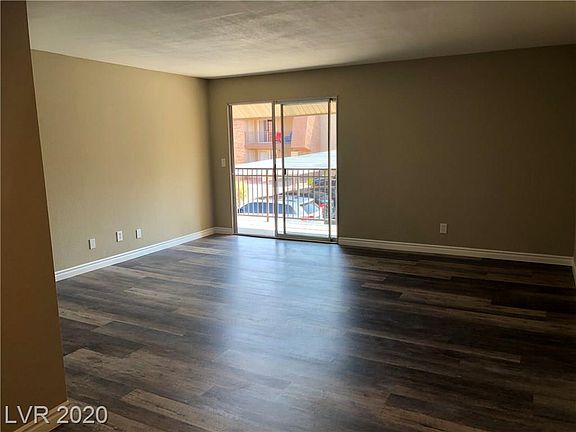 3rd image of 4410 Sandy River Dr Unit 24