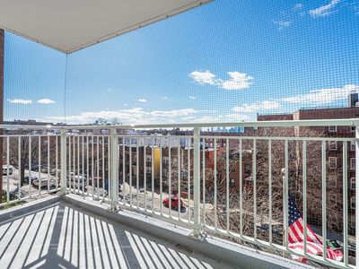 39-65 52nd St APT 5A, Queens, NY, 11377