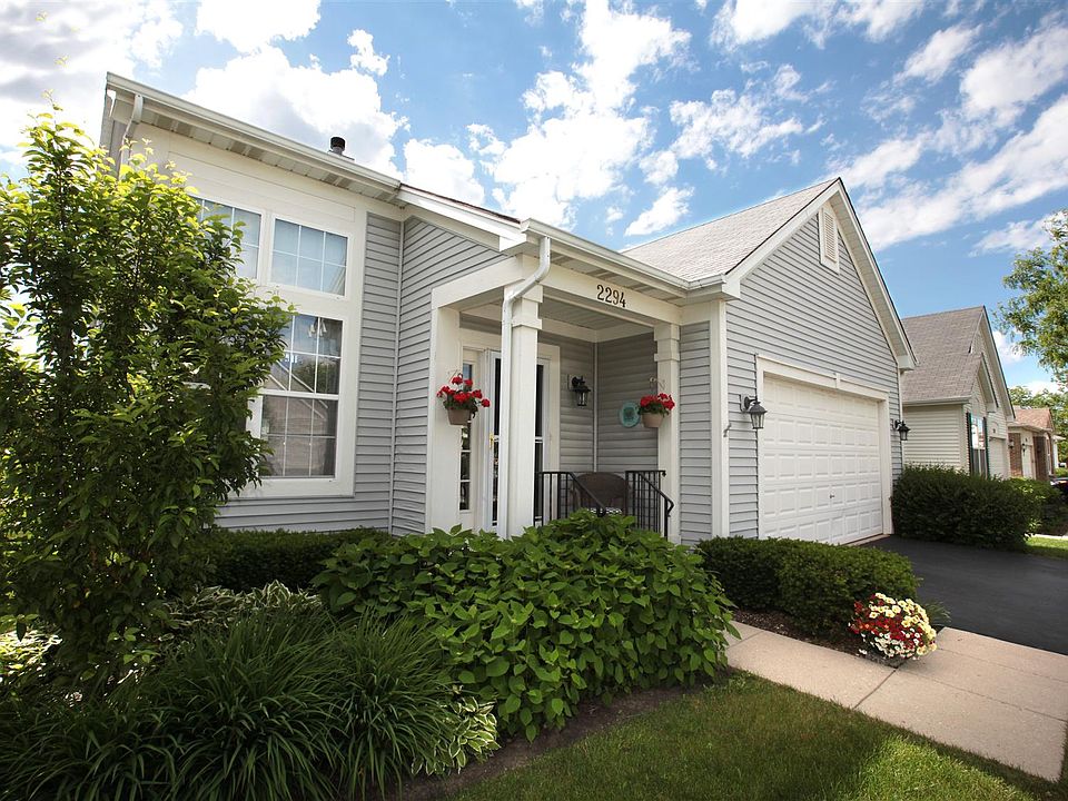 1st image of 2294 Carillon Dr