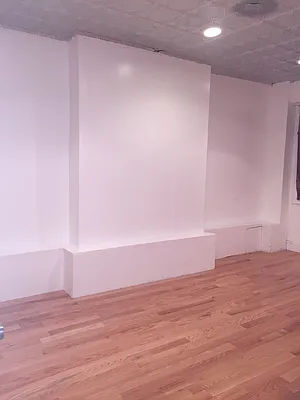 Rented by RES New York | media 8