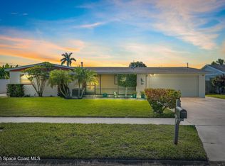 940 Waikiki Dr, Merritt Island, FL 32953