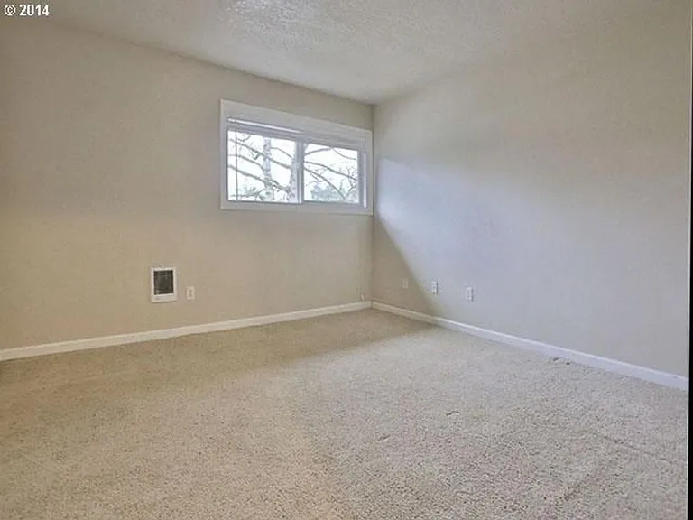 1902 NW 143rd Ave #8 — Photo 11