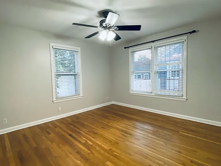 304 Columbus Dr — Photo 13