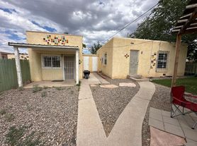 Tiny Home Casita Studio - 2 Blocks to UNM, D