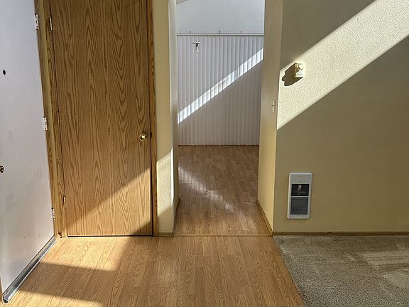 2nd image of 6009 NE 37th St
