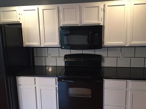 4th image of 3743 Magenta Ln