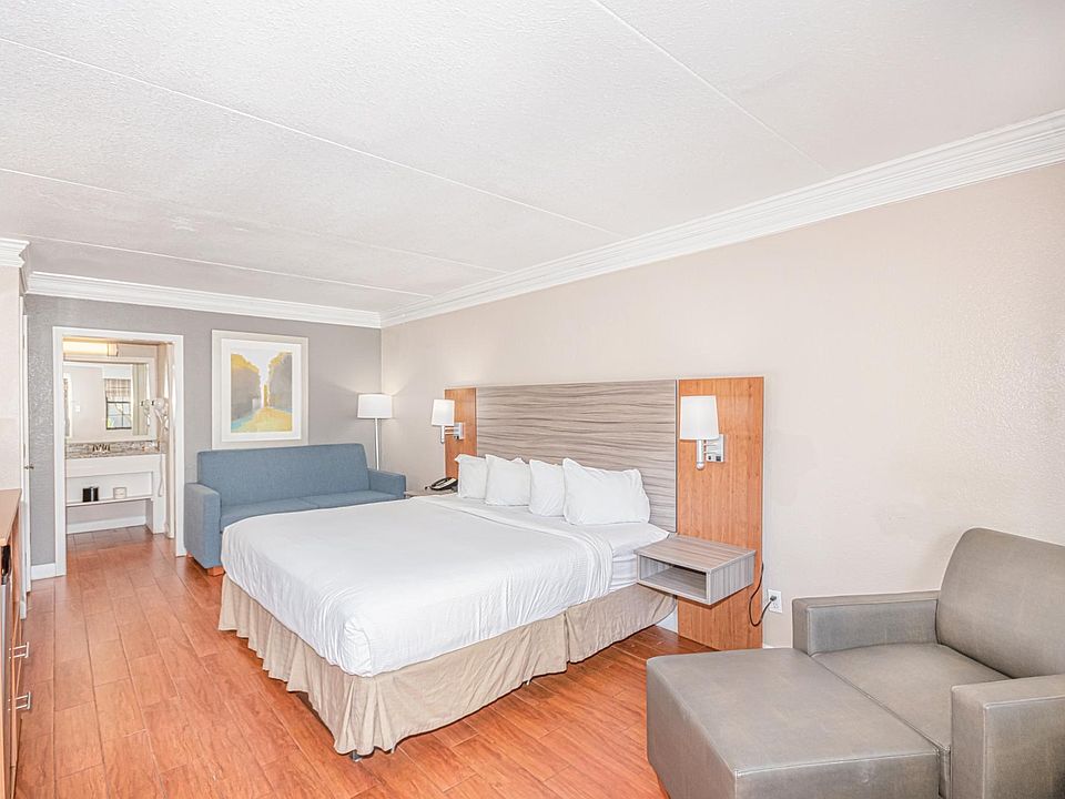 1st image of 2850 Apalachee Pkwy #2850