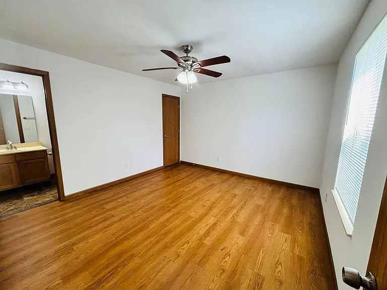 The Oaks of Dutch Hollow — Photo 20