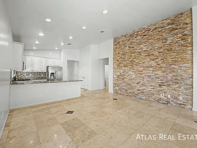 7203 E Onza Ave — Photo 9