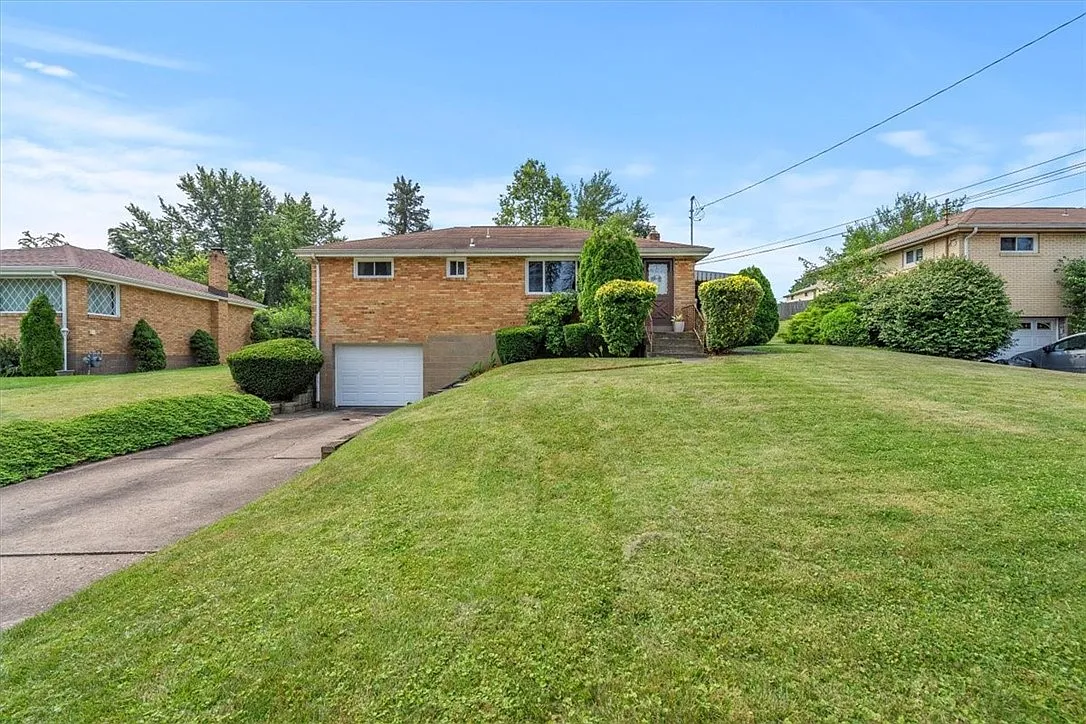 226 Barbara Dr photo 1