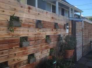 869 43rd St, Oakland, CA 94608