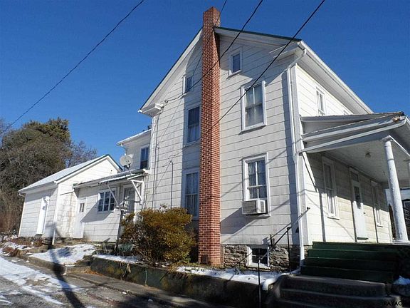4th image of 114 Park St