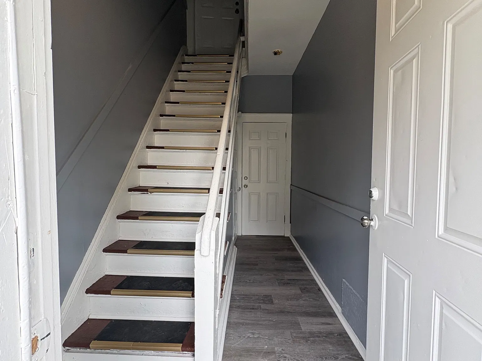 15225 Plato Ave — Photo 2