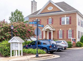 7012 Lawnwood Ct, Fort Belvoir, VA 22060