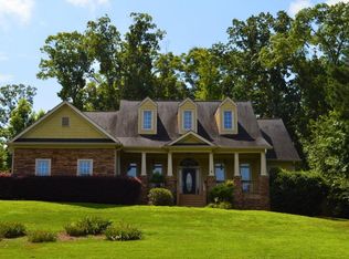 45 Stone Gate Dr, Cartersville, GA 30120