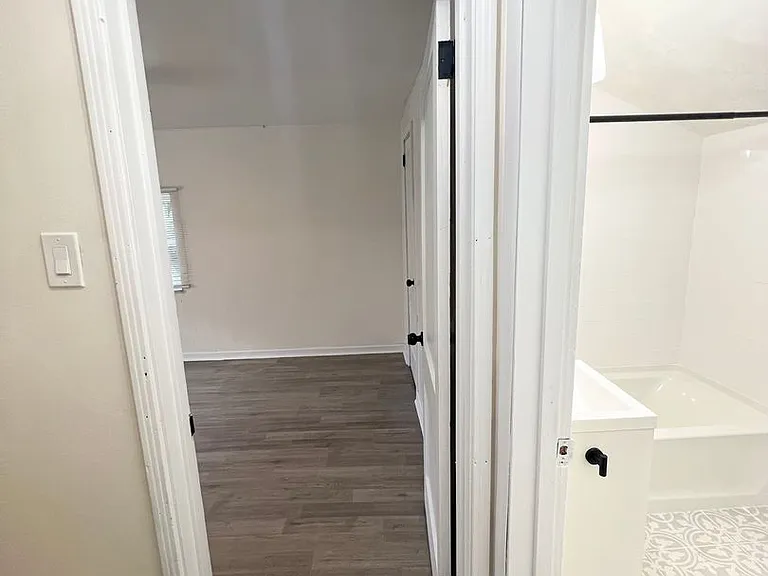 7939 Thon Dr — Photo 18