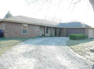 717 Lilac Dr, Enid, OK 73701