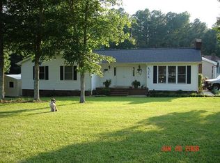 1200 Lochcarron Ln, Cary, NC 27511