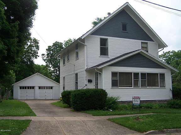 2nd image of 715 N East St
