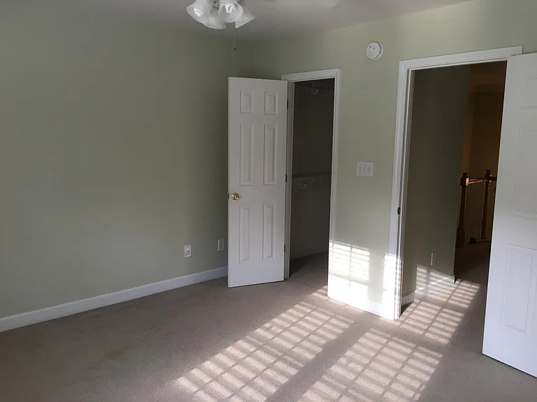 2nd bedroom.