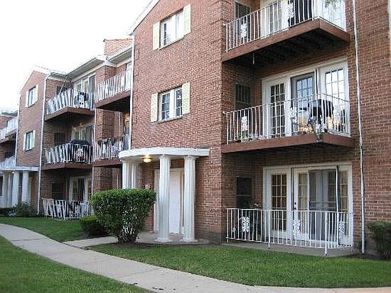 1st image of 4181 Williamsburg Ct