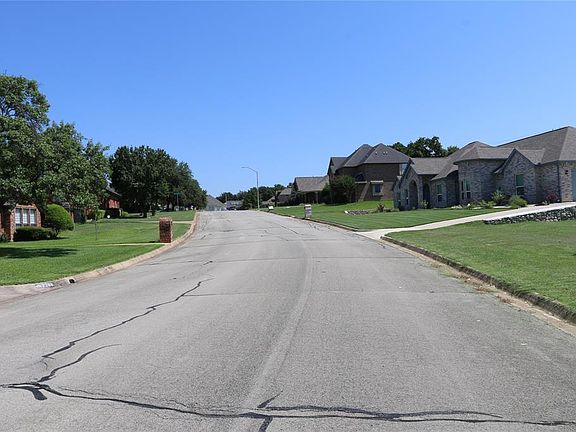 4th image of 2213 Woodberry Dr Lot 17