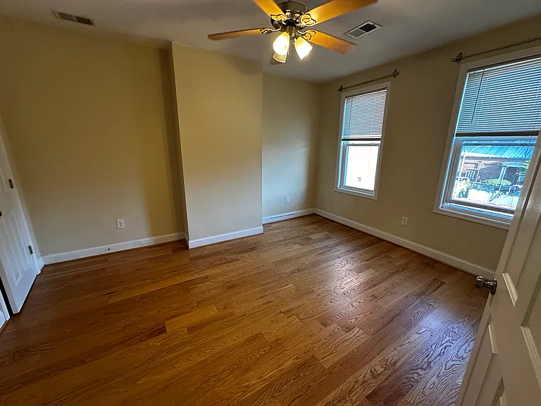 38 K St NW — Photo 16
