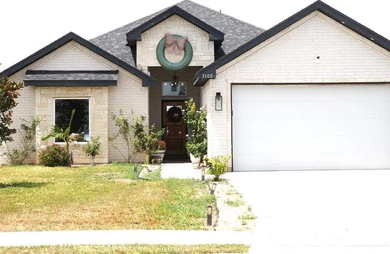 3108 York Ave — Photo 1