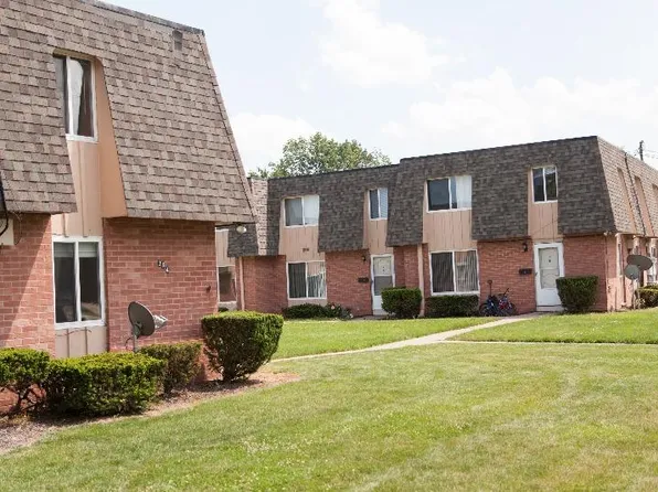 Beaver Crest Townhomes and Garden Apartments