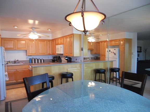 3rd image of 390 San Antonio Ave #14