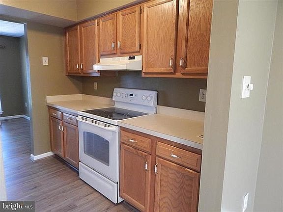 4th image of 47756 Devin Cir