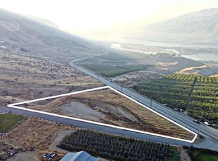 8888 Keane Grade Rd, Rock Island, WA 98850