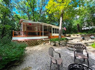 306 Westview Dr, Edgerton, WI 53534
