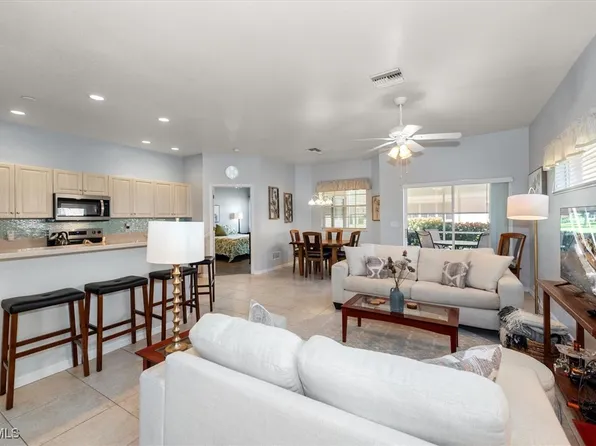 20068 Lake Vista Cir N #2B-4, Lehigh Acres, FL 33936