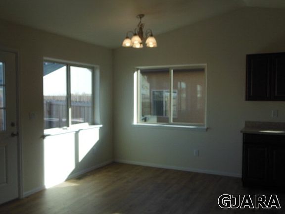 4th image of 416 1/2 Bear Dance Dr