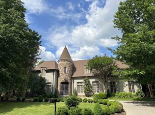 154 Cloister Green Cv, Memphis, TN 38120