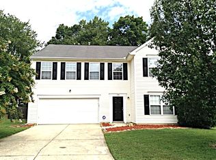 2305 Apple Glen Ln, Charlotte, NC 28269