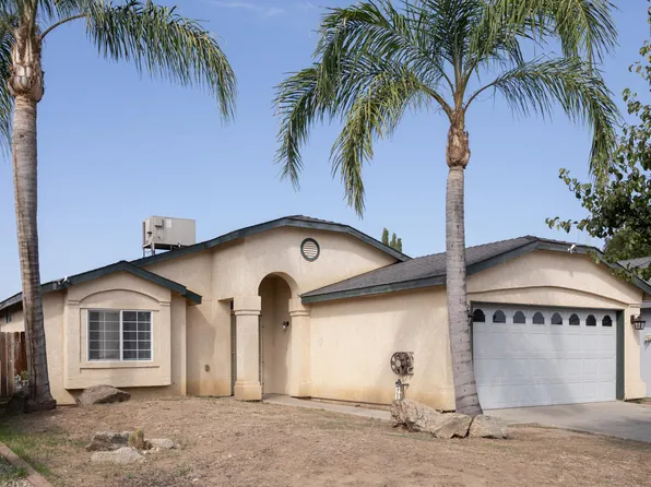 1981 Grapewood Street, Tulare, CA 93274
