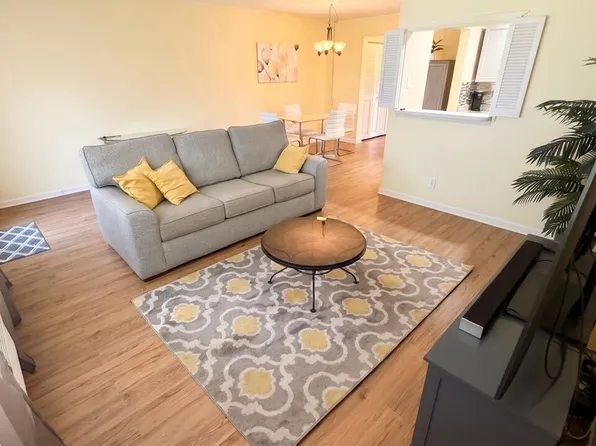 68 Brighton B, Boca Raton, FL 33434